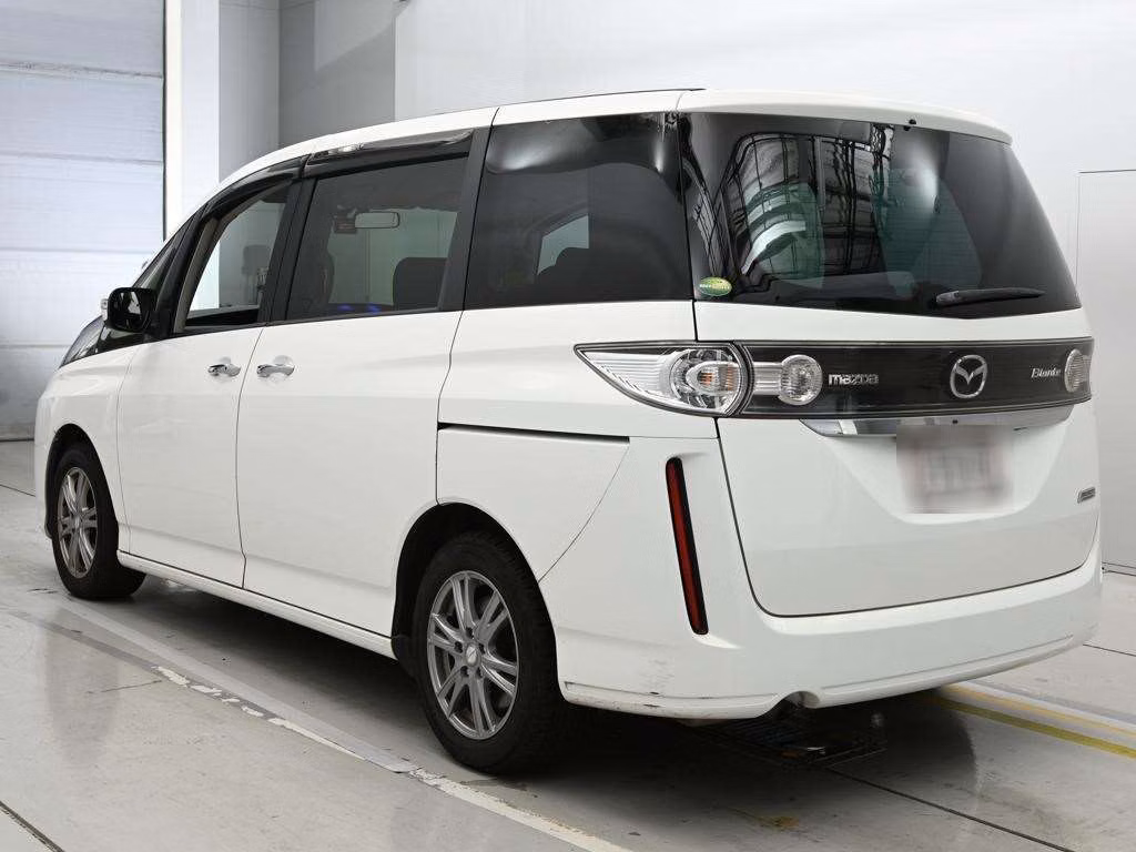 MAZDA BIANTE