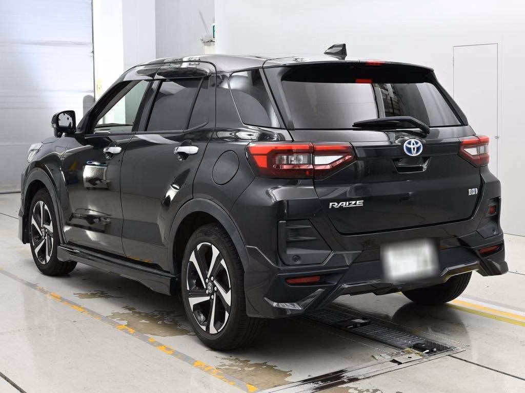 TOYOTA RAIZE