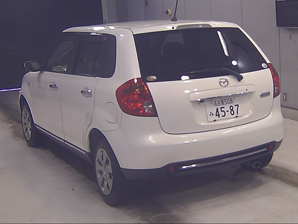 MAZDA VERISA