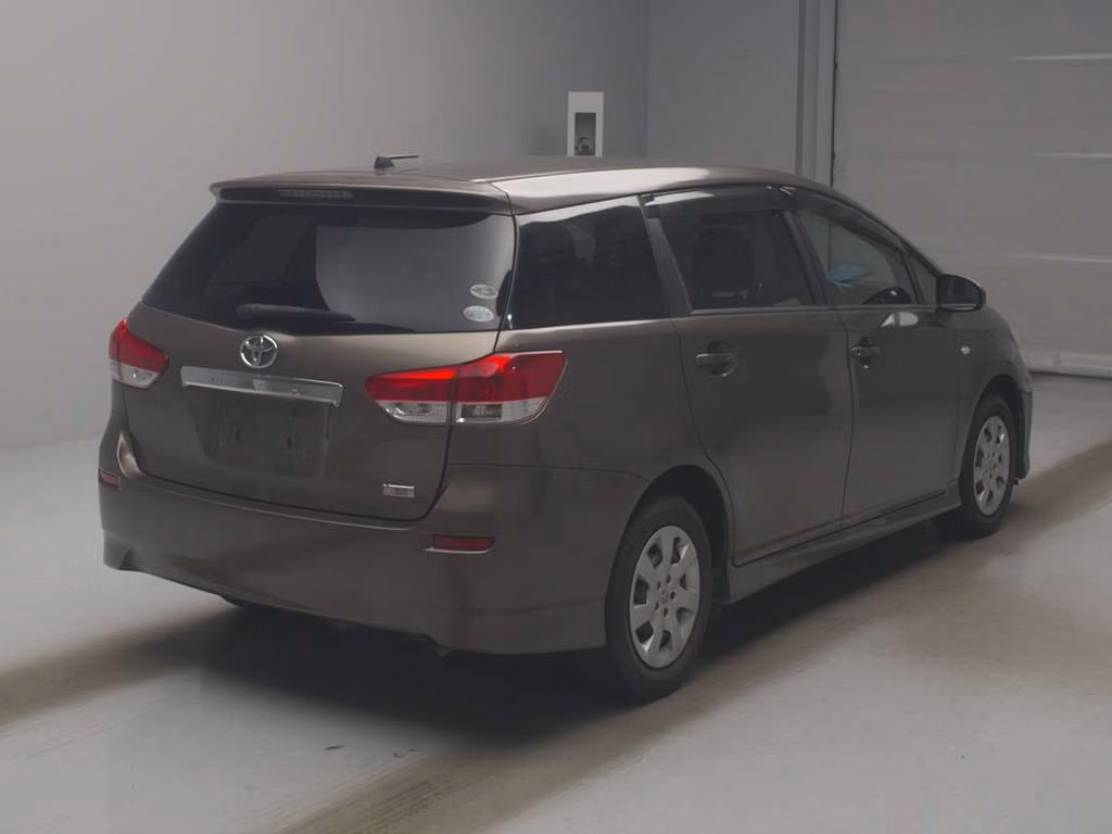 TOYOTA WISH