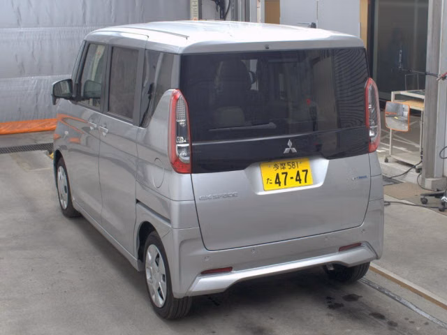 MITSUBISHI EK SPACE
