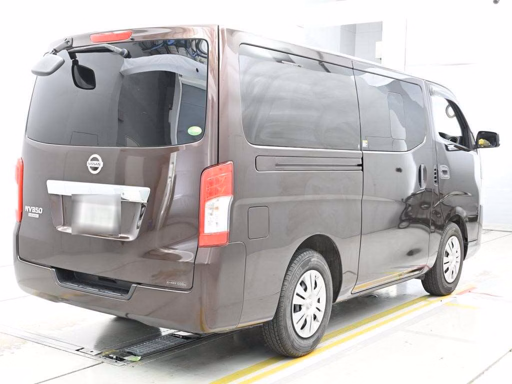 NISSAN NV350 CARAVAN