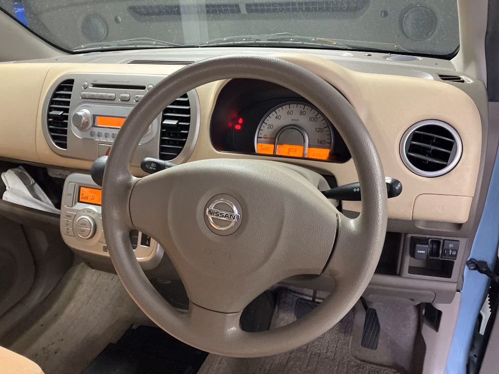 NISSAN MOCO