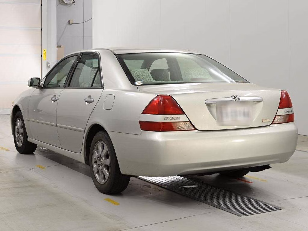 TOYOTA MARK II