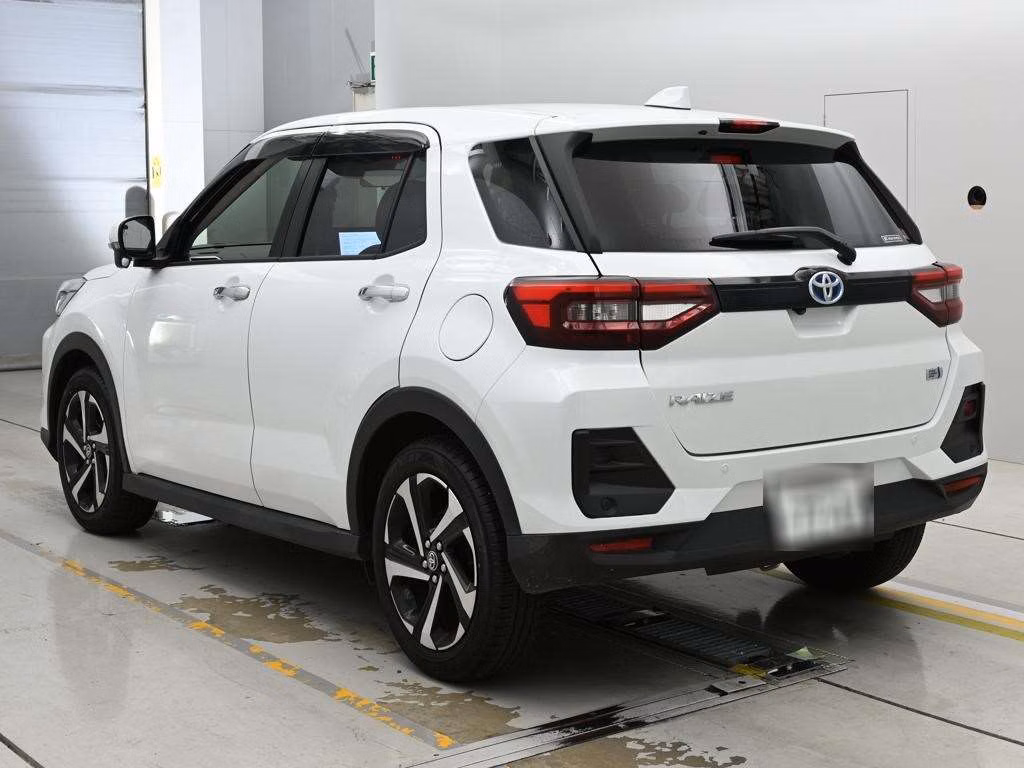 TOYOTA RAIZE