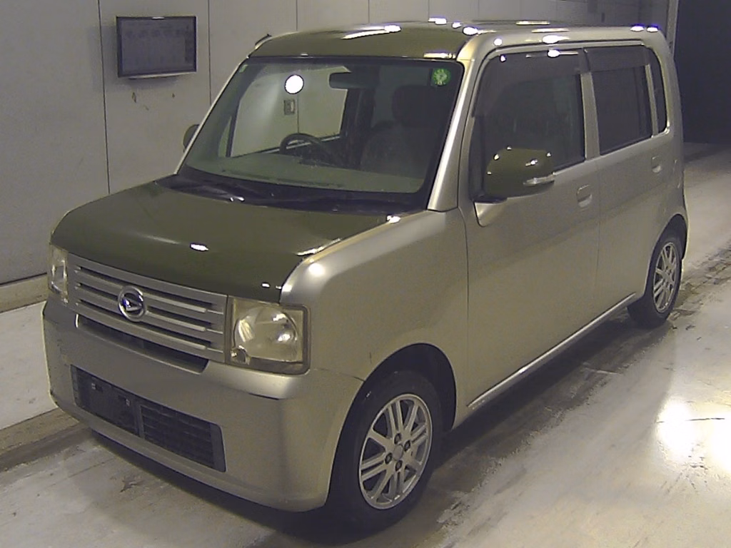 DAIHATSU MOVE CONTE