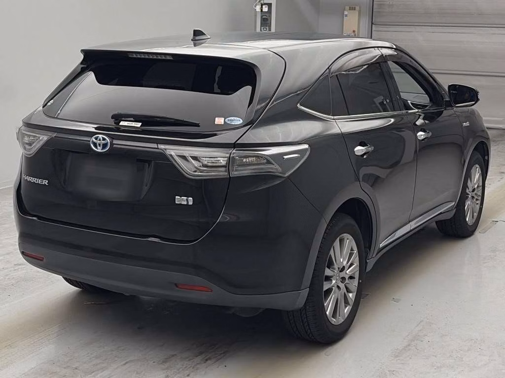 TOYOTA HARRIER
