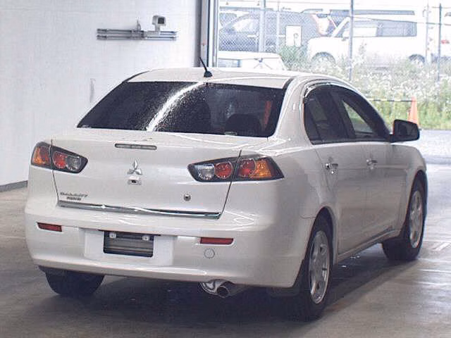 MITSUBISHI GALANT FORTIS