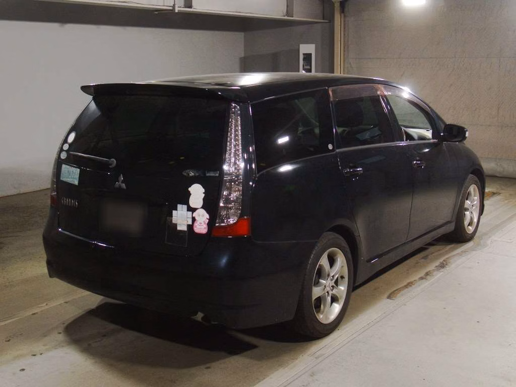 MITSUBISHI GRANDIS
