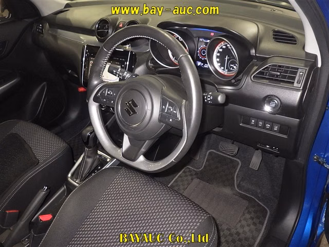 SUZUKI SWIFT