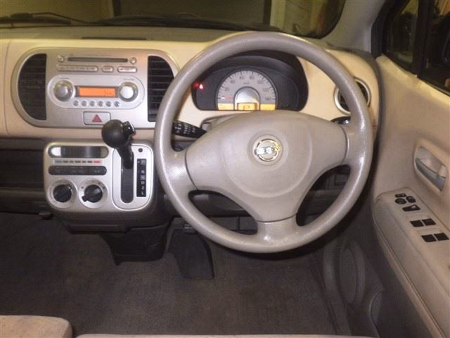 NISSAN MOCO