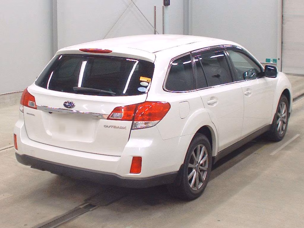SUBARU OUTBACK