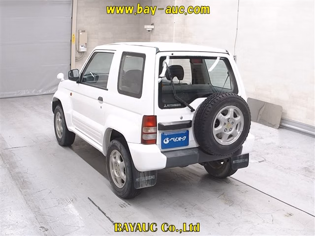 MITSUBISHI PAJERO JUNIOR