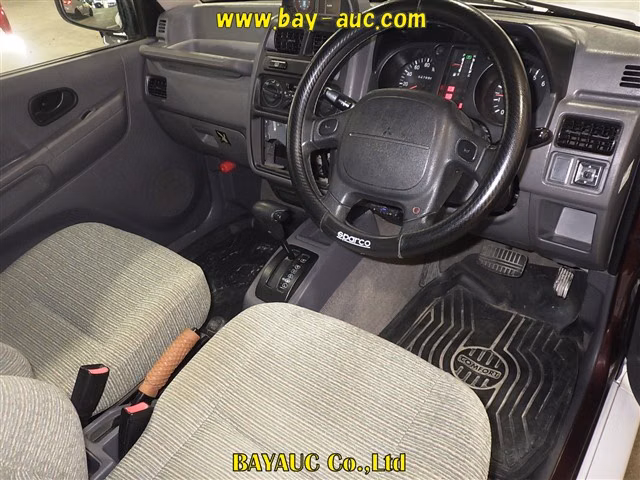MITSUBISHI PAJERO JUNIOR