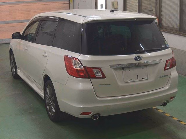 SUBARU EXIGA