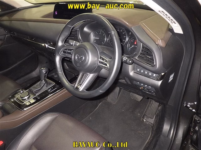 MAZDA CX-30