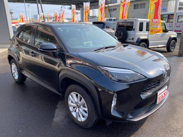 TOYOTA YARIS CROSS