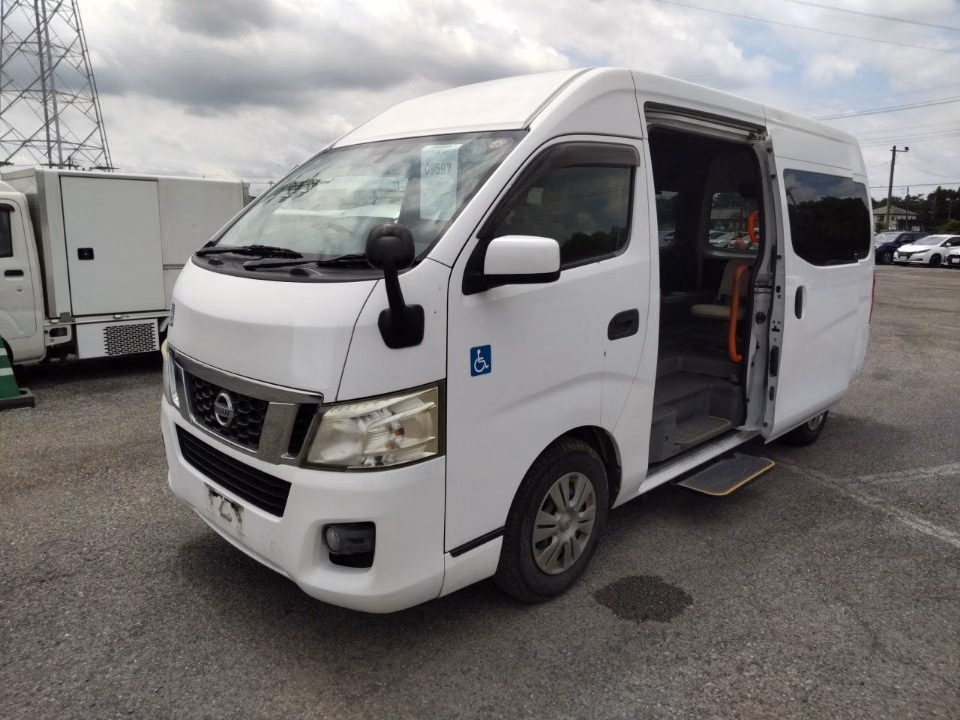 NISSAN NV350 CARAVAN