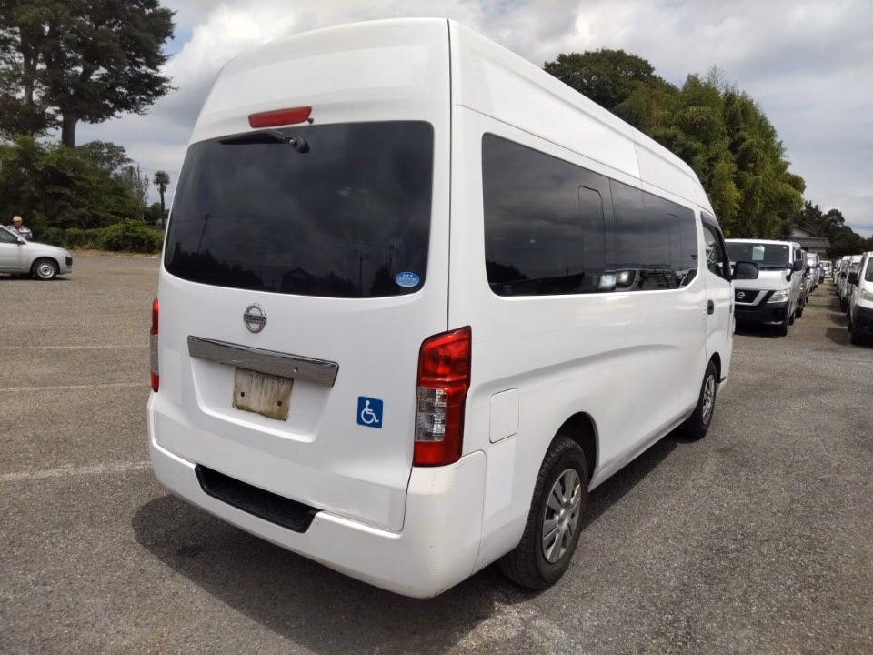 NISSAN NV350 CARAVAN