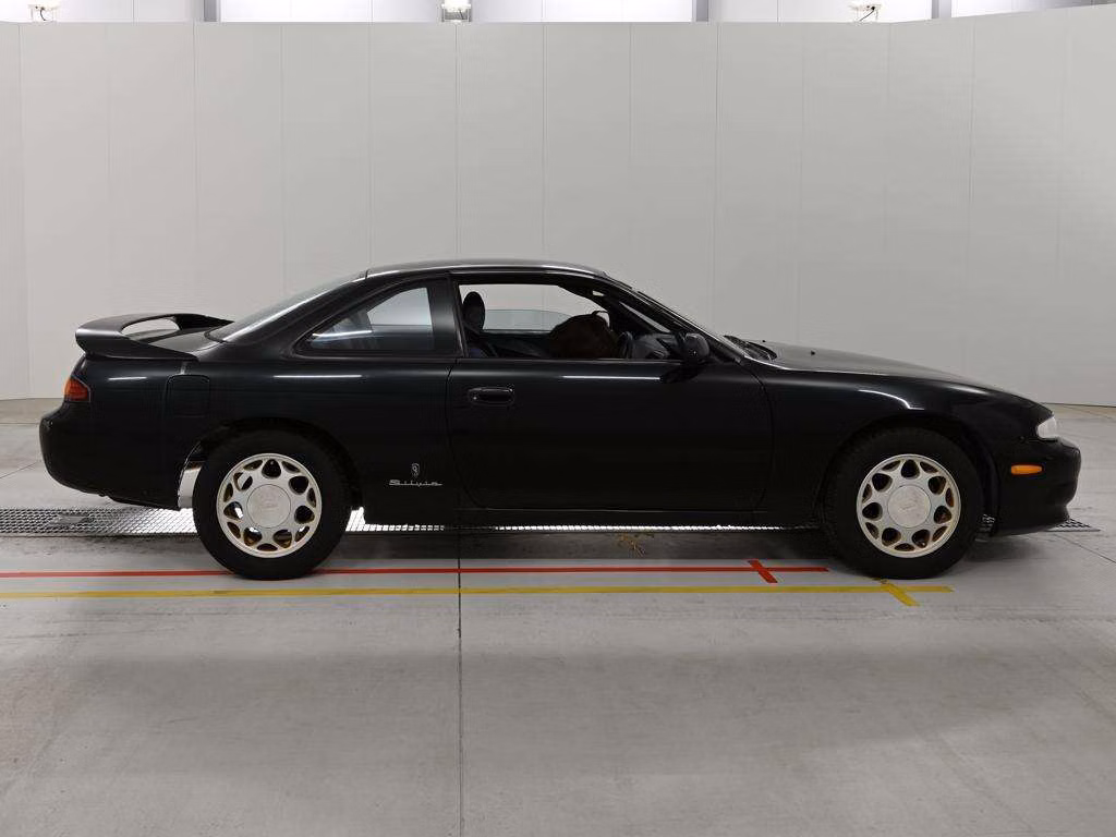 NISSAN SILVIA