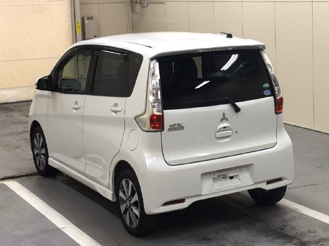 MITSUBISHI EK CUSTOM
