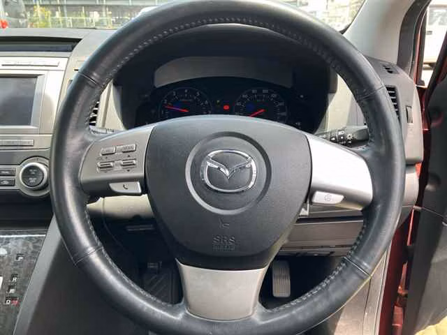 MAZDA MPV