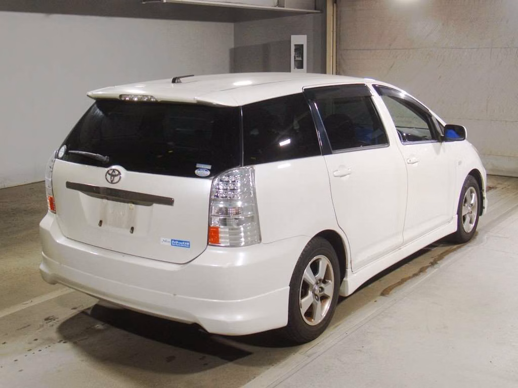 TOYOTA WISH