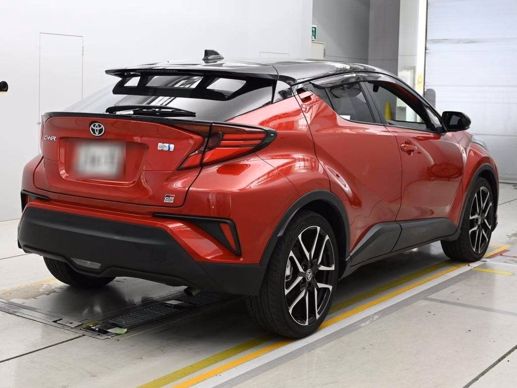 TOYOTA C-HR