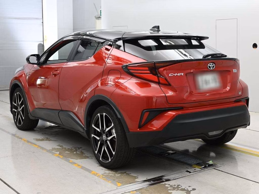 TOYOTA C-HR
