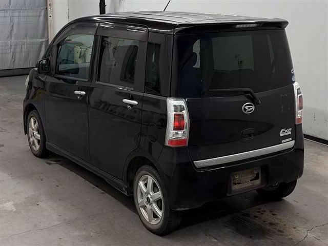 DAIHATSU TANTO EXE