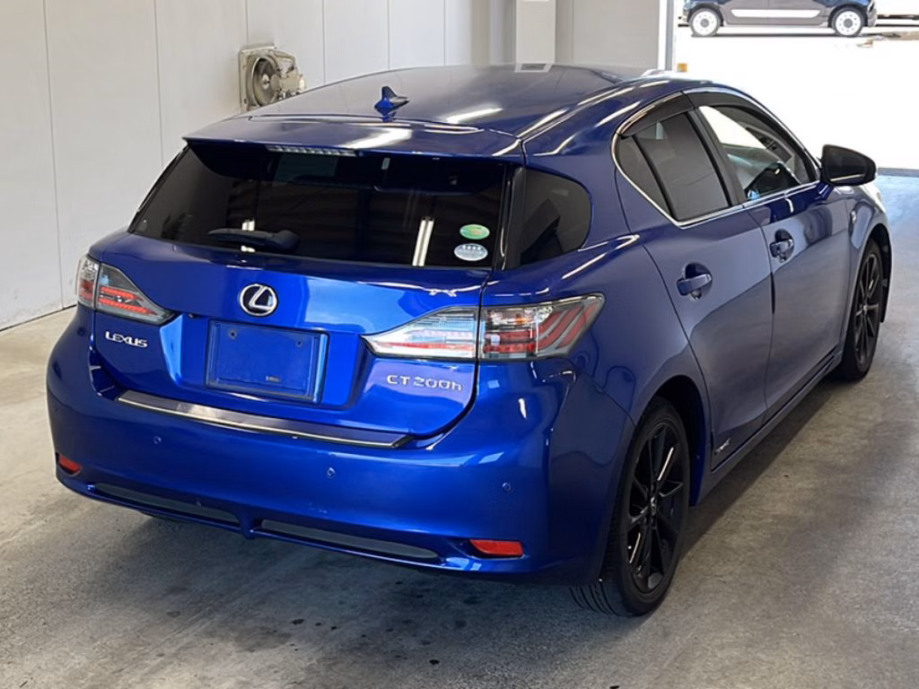LEXUS CT200H