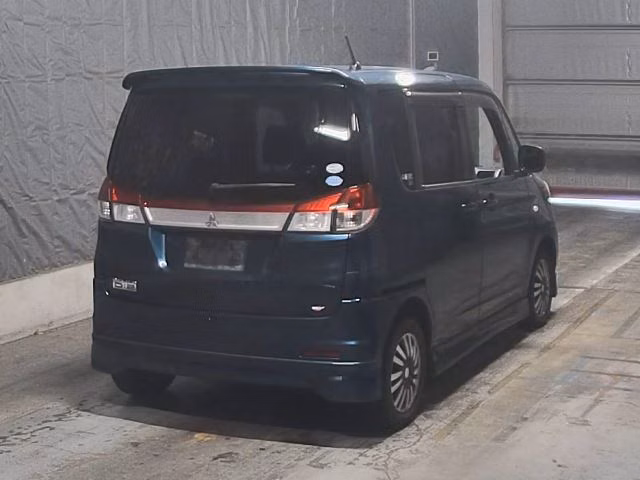 MITSUBISHI DELICA D:2