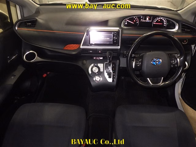 TOYOTA SIENTA