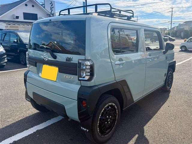 DAIHATSU TAFT