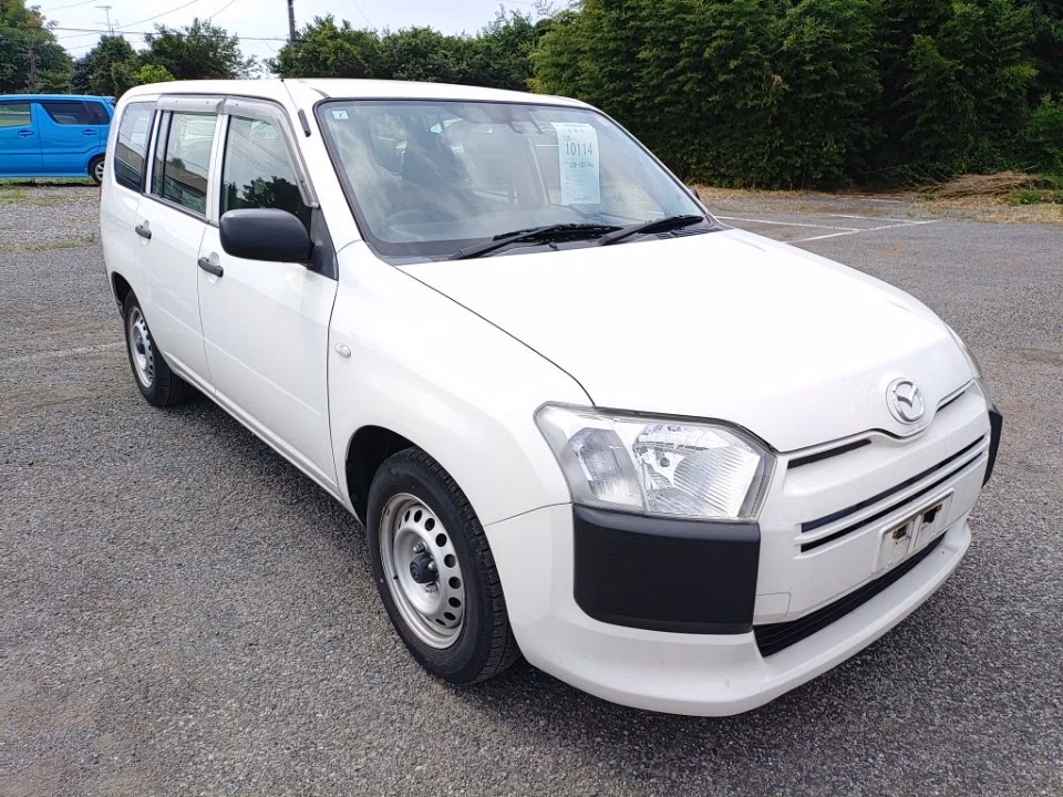 MAZDA FAMILIA