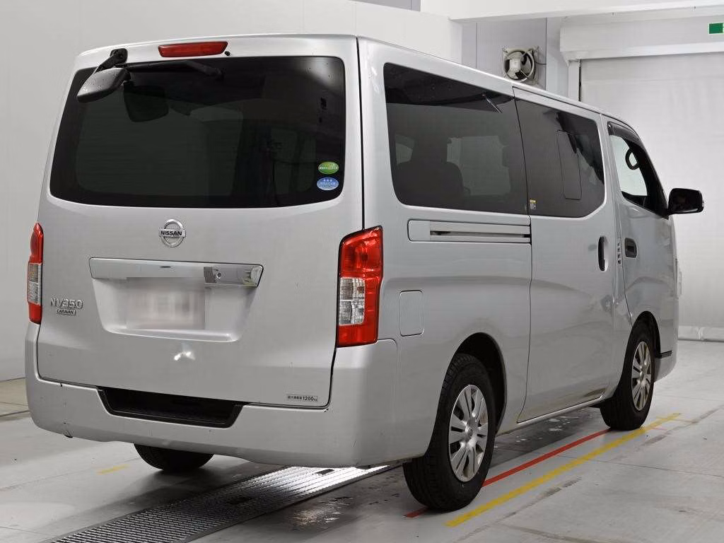 NISSAN NV350 CARAVAN