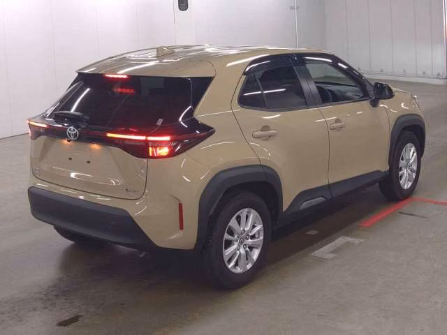TOYOTA YARIS CROSS