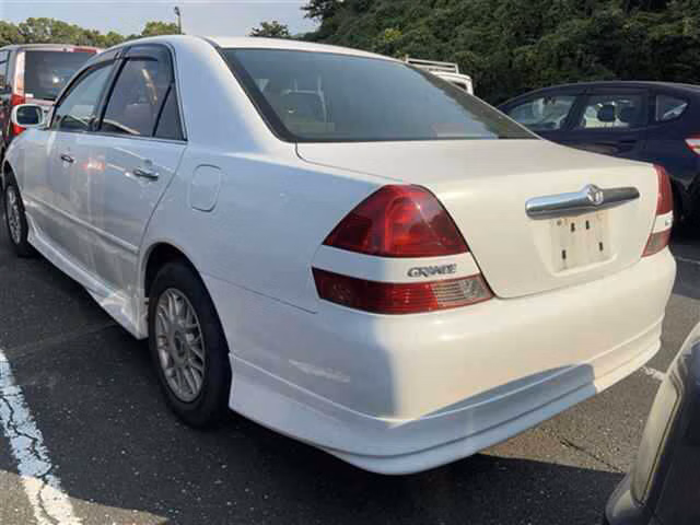 TOYOTA MARK II
