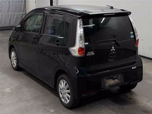 MITSUBISHI EK CUSTOM