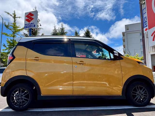 MITSUBISHI EK X