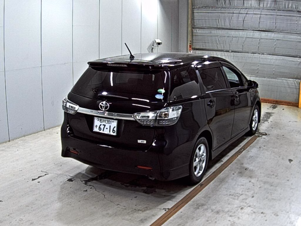 TOYOTA WISH