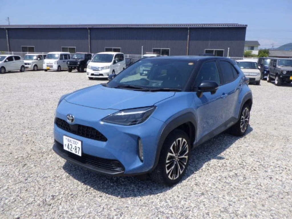 TOYOTA YARIS CROSS