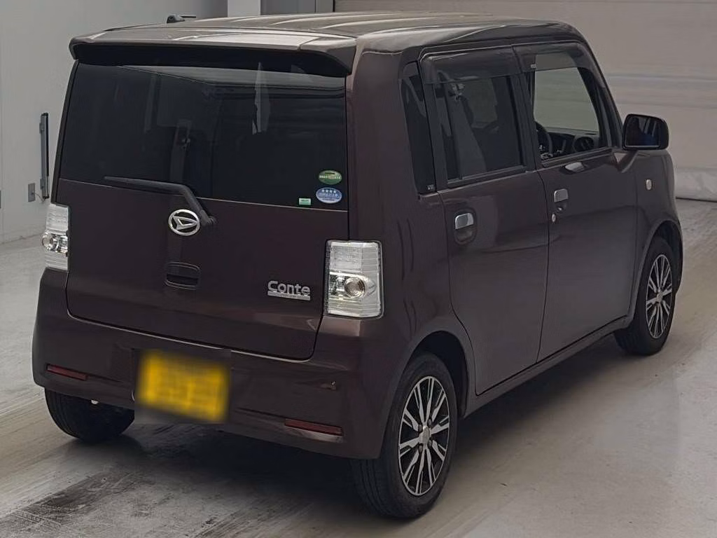 DAIHATSU MOVE CONTE