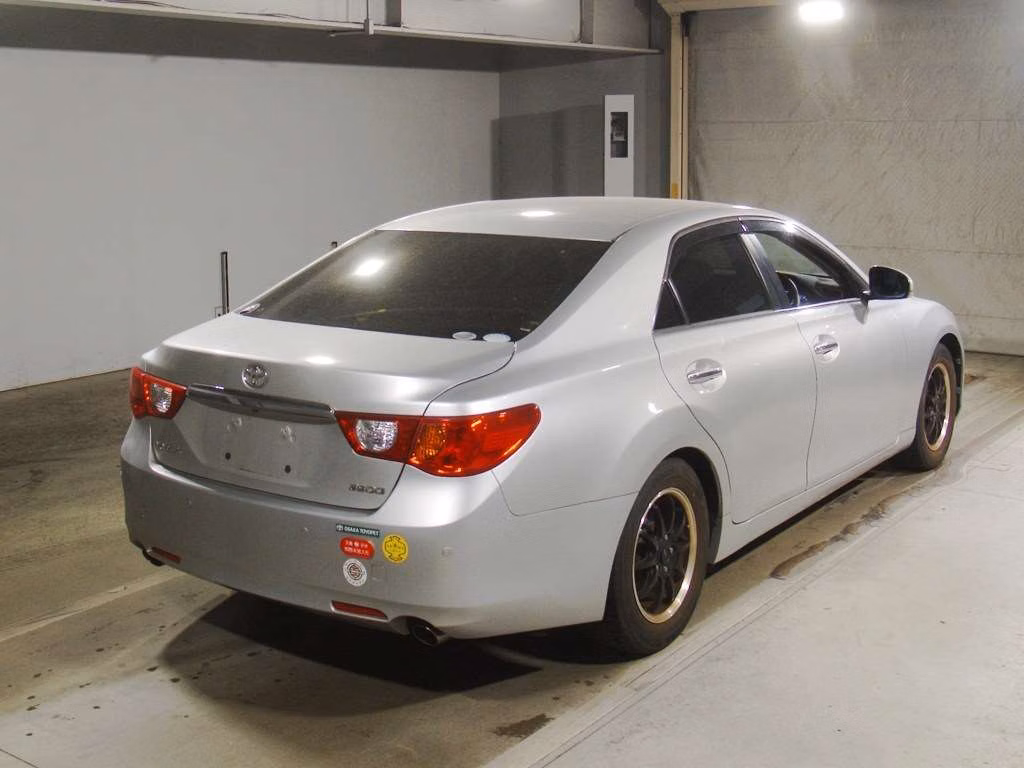 TOYOTA MARK X