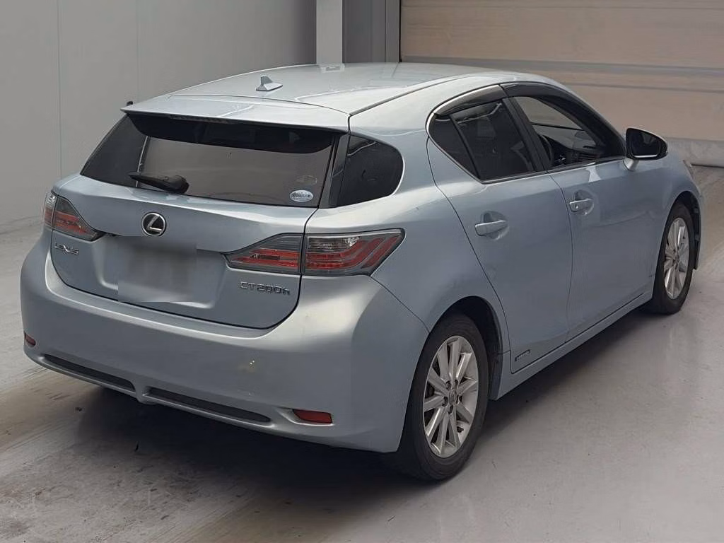 LEXUS CT200H