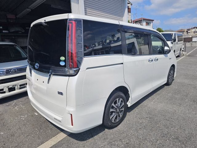 TOYOTA ESQUIRE