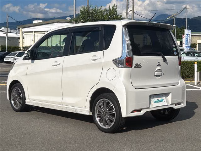 MITSUBISHI EK CUSTOM
