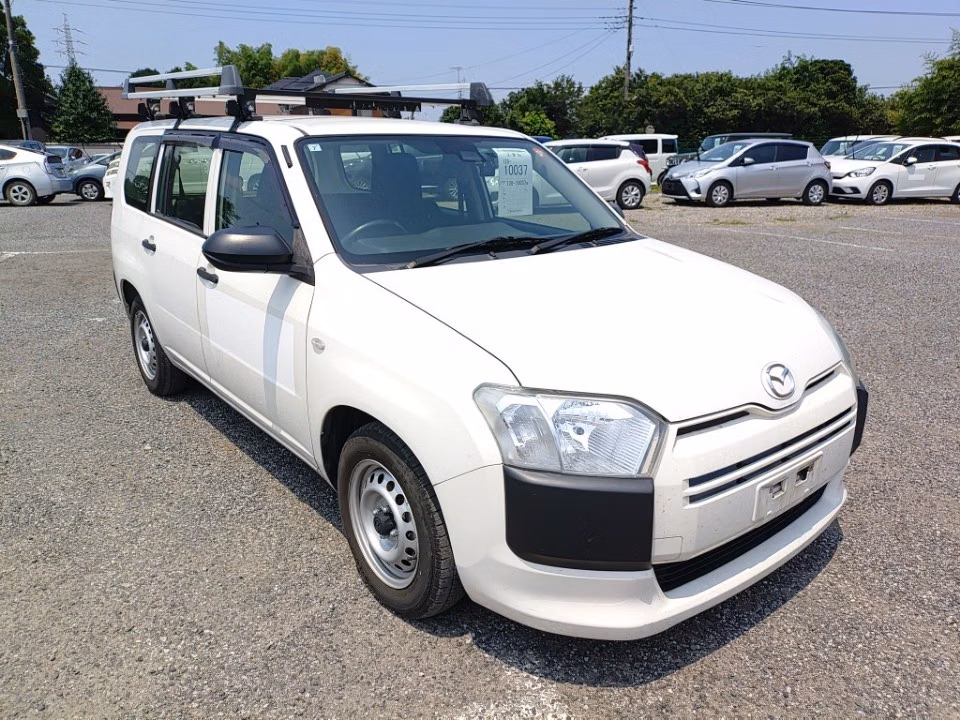 MAZDA FAMILIA