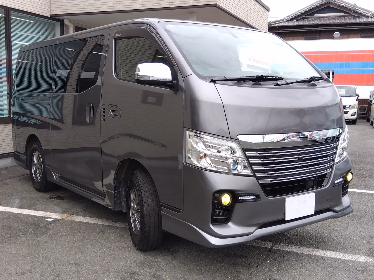 NISSAN NV350 CARAVAN