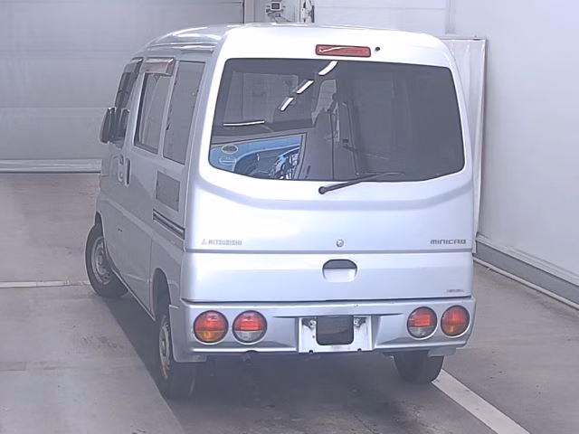 MITSUBISHI MINICAB
